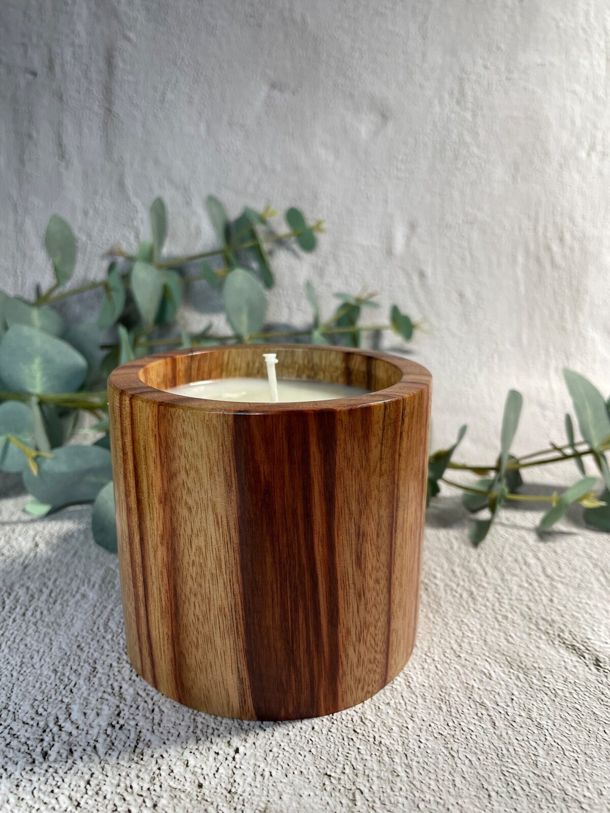 wooden scented candle